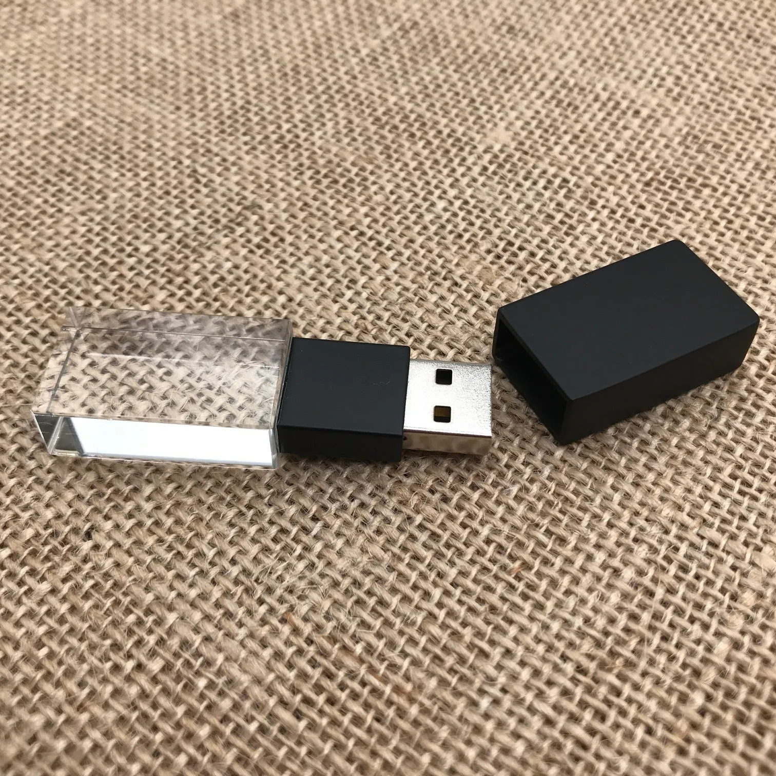 Black Crystal USB - Matt Black 3.0