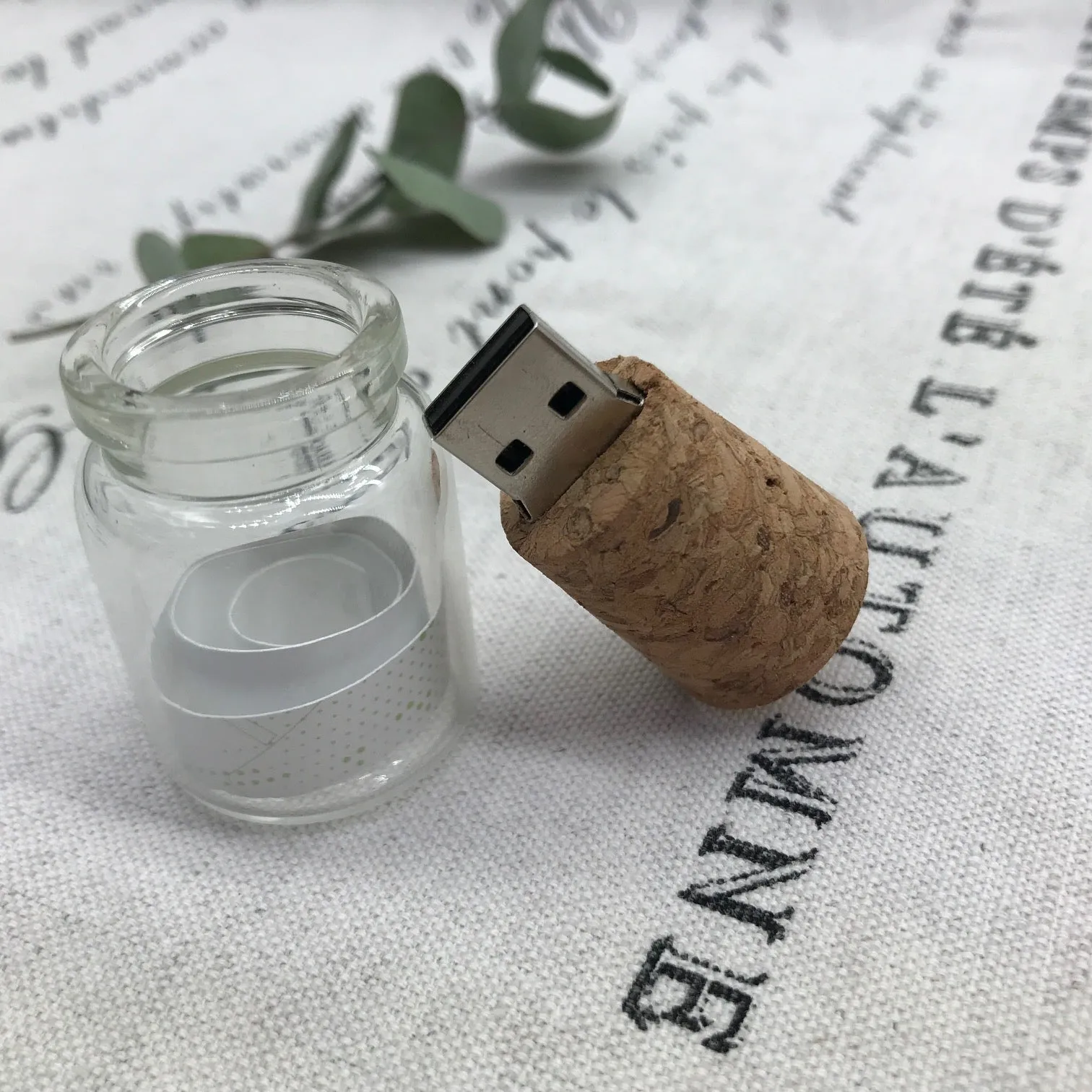 Drifting message-in-a-bottle USB