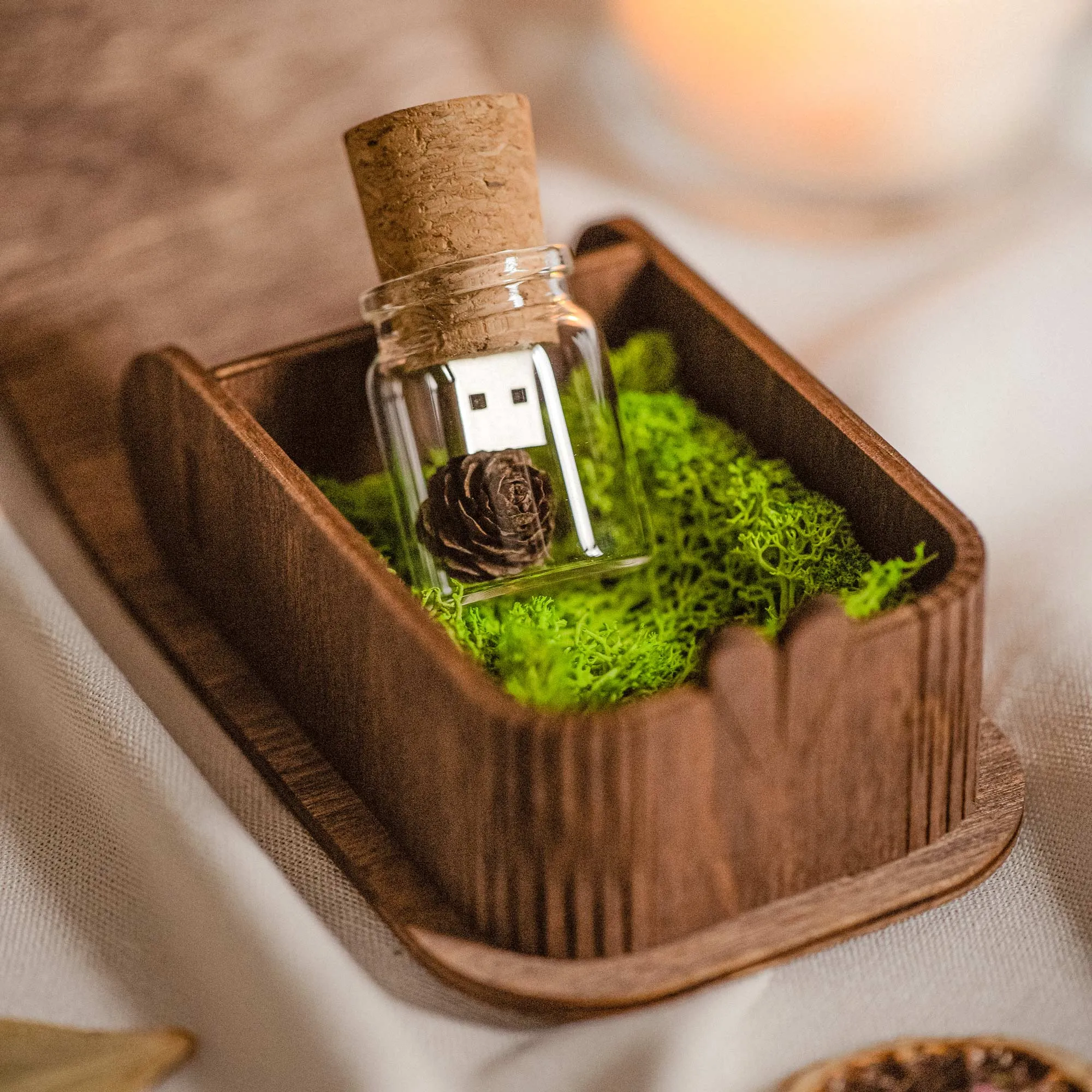 Glass Bottle USB Flash Drive 3.0 with Walnut Personalized Wooden Box