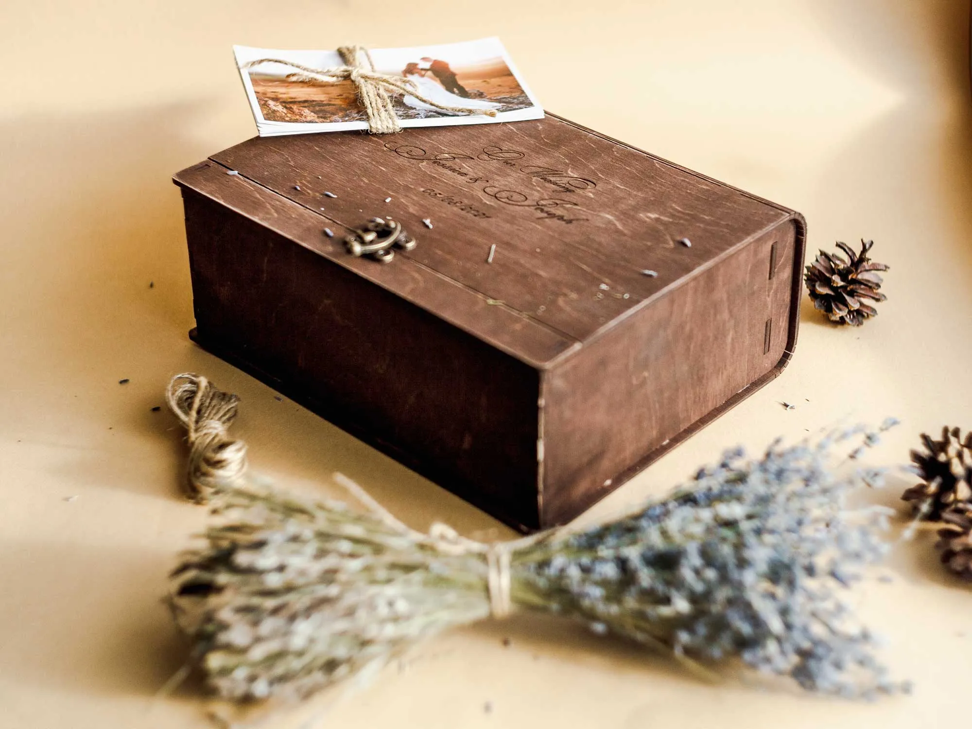 Large Vintage Wood Box for Family or Wedding Photos