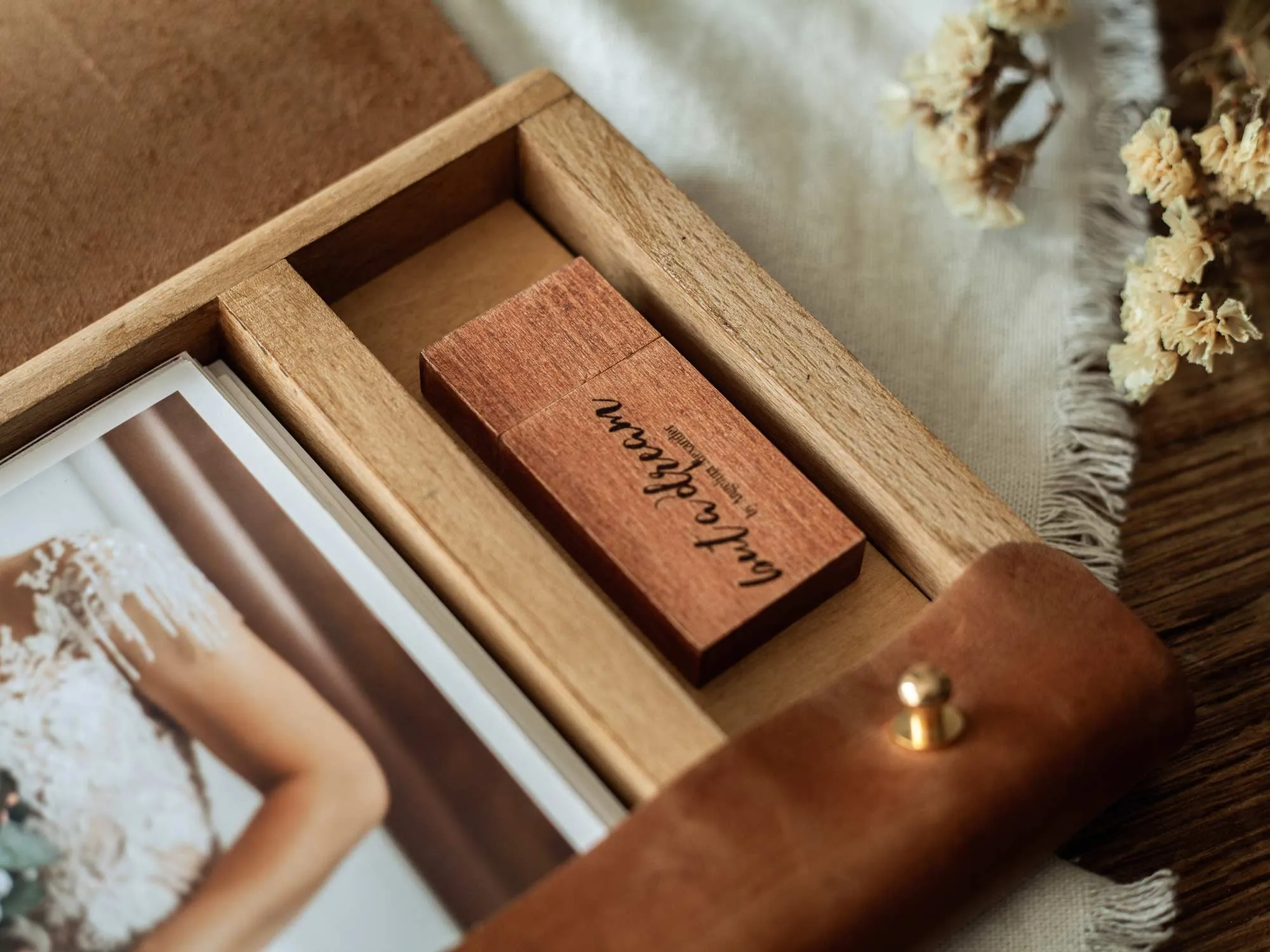 Leather Wood Box for Photos with Pen Drive for Wedding Photographers