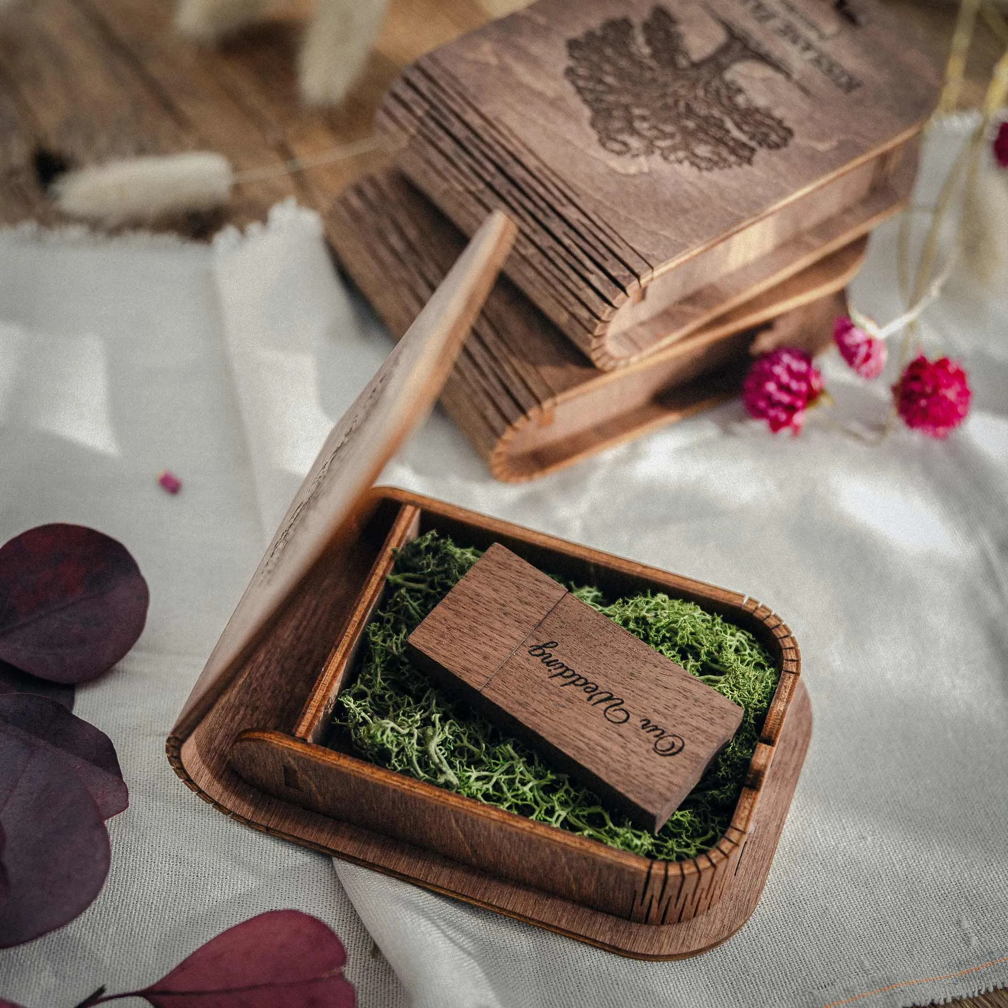 Personalized USB Box with Wooden Flash Drive (option) for Wedding Photographers