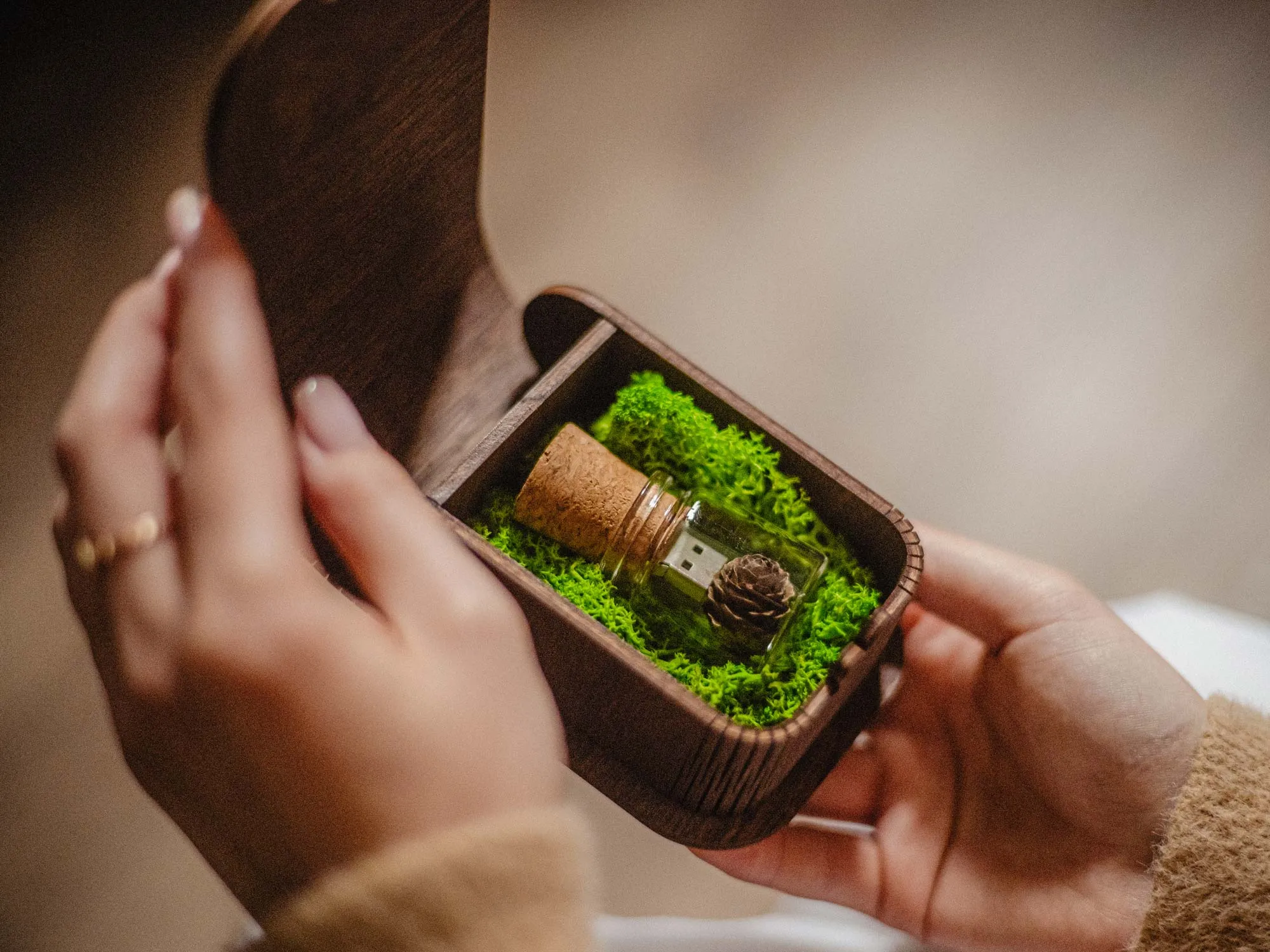 Personalized Wooden Box with Glass Cork USB Drive - Perfect Wedding Gift for Clients