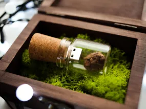 Wooden USB box with USB Flash Drive Cork & Bottle (option)